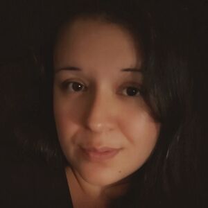 Meet your Posher, Elena